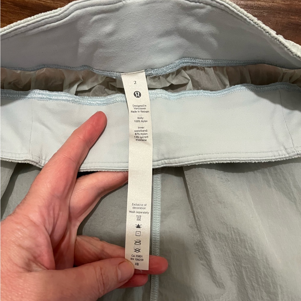 Lululemon Step Out Short Size 2 Ocean Air OCNA 3"Water Repellent - Picture 7 of 13